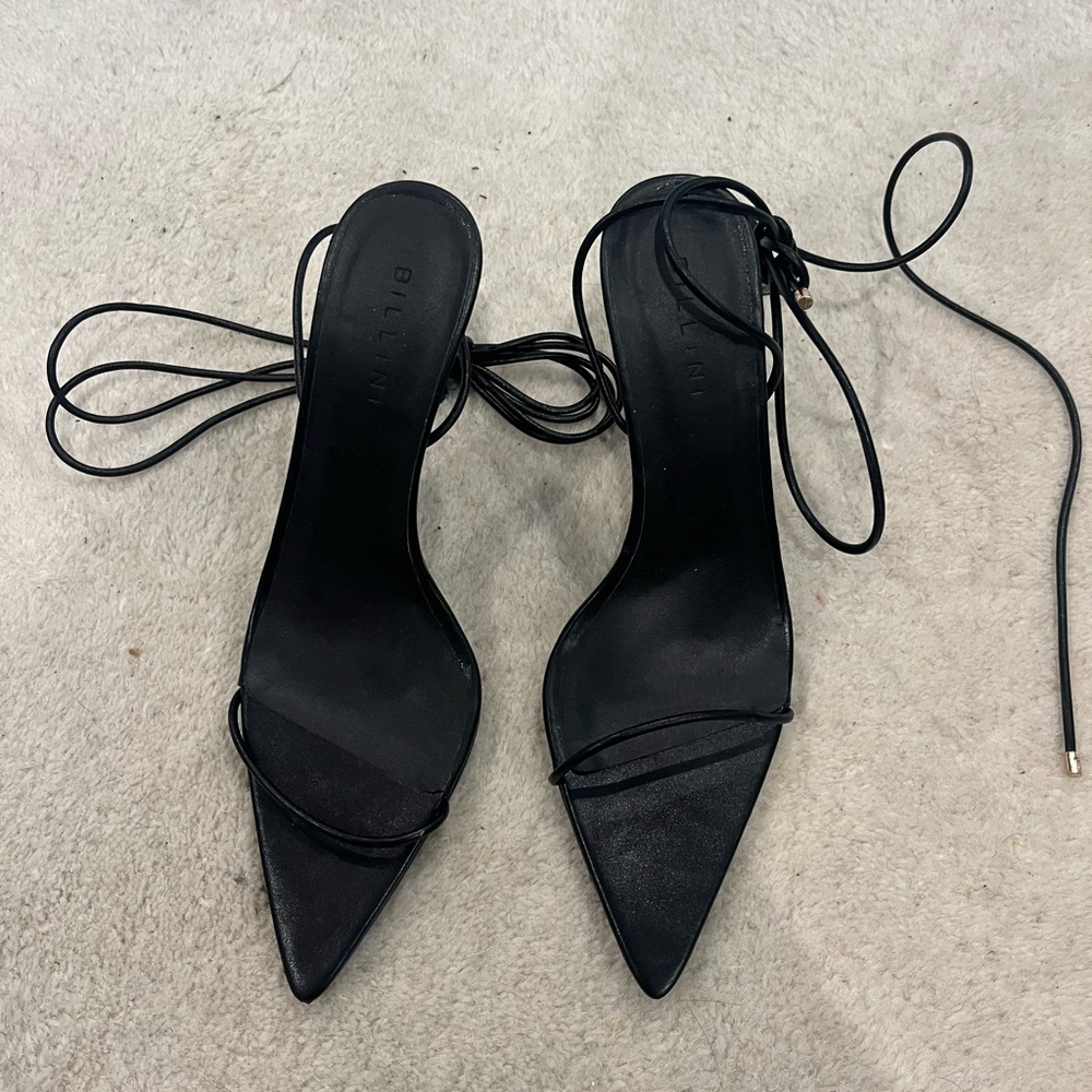 HEELS